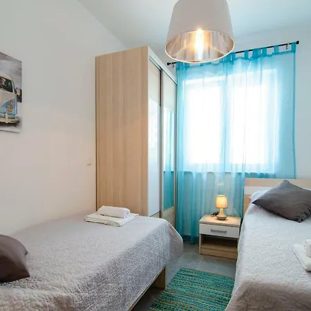 Appartement Sara 3 Bol