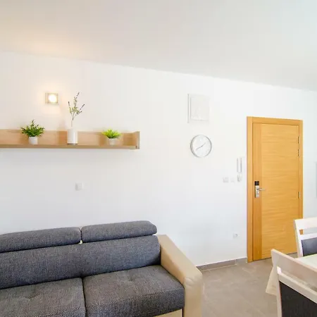 Sara 3 Appartement *