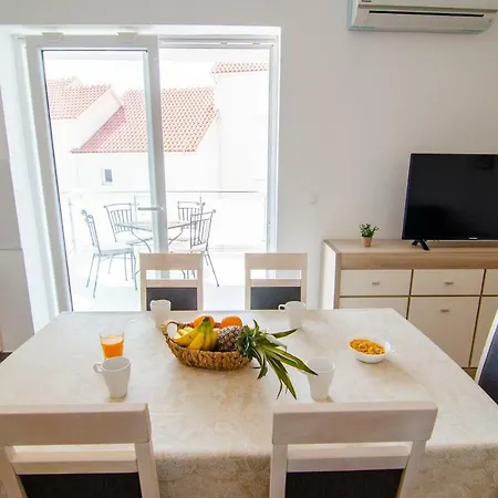 Sara 3 Appartement *