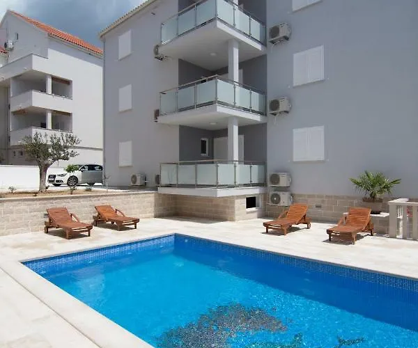 Sara 3 Apartament *
