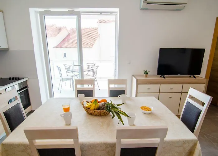 Sara 3 Apartament *