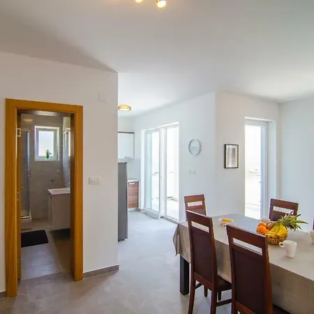 Apartamento Sara 3 Bol