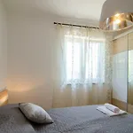 Apartman Sara 3 Bol