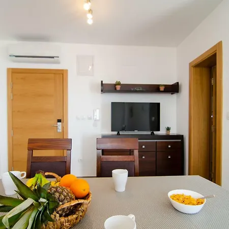 Apartment Sara 3