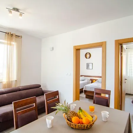 Apartment Sara 3