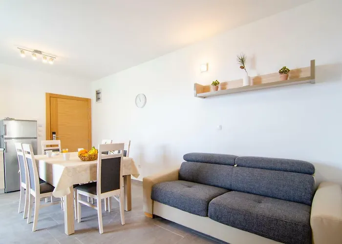 Sara 3 Διαμέρισμα Μπολ