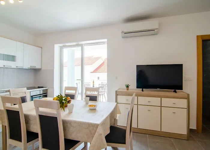 Διαμέρισμα Sara 3